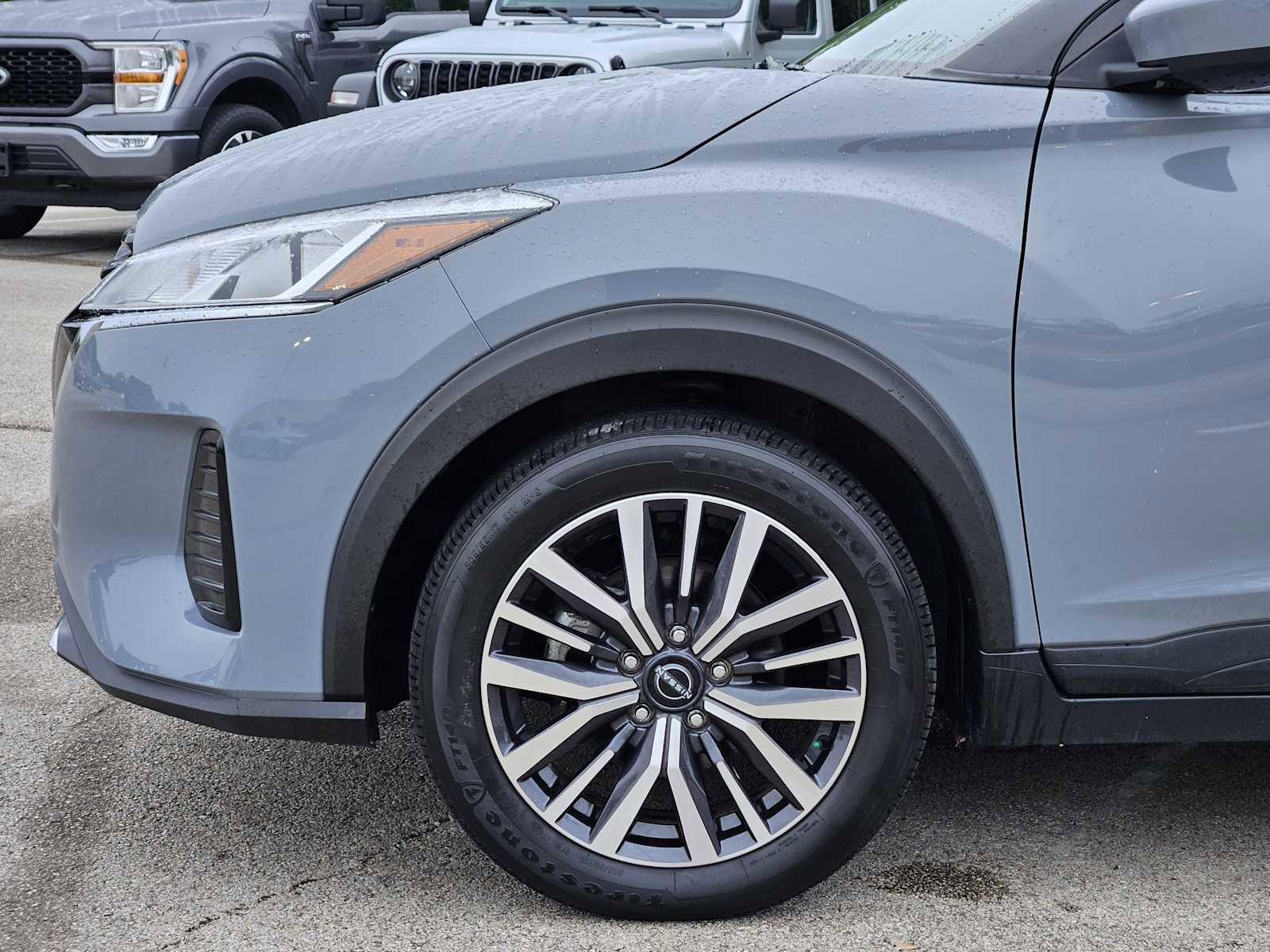 Used 2022 Nissan Kicks SV FWD image 8