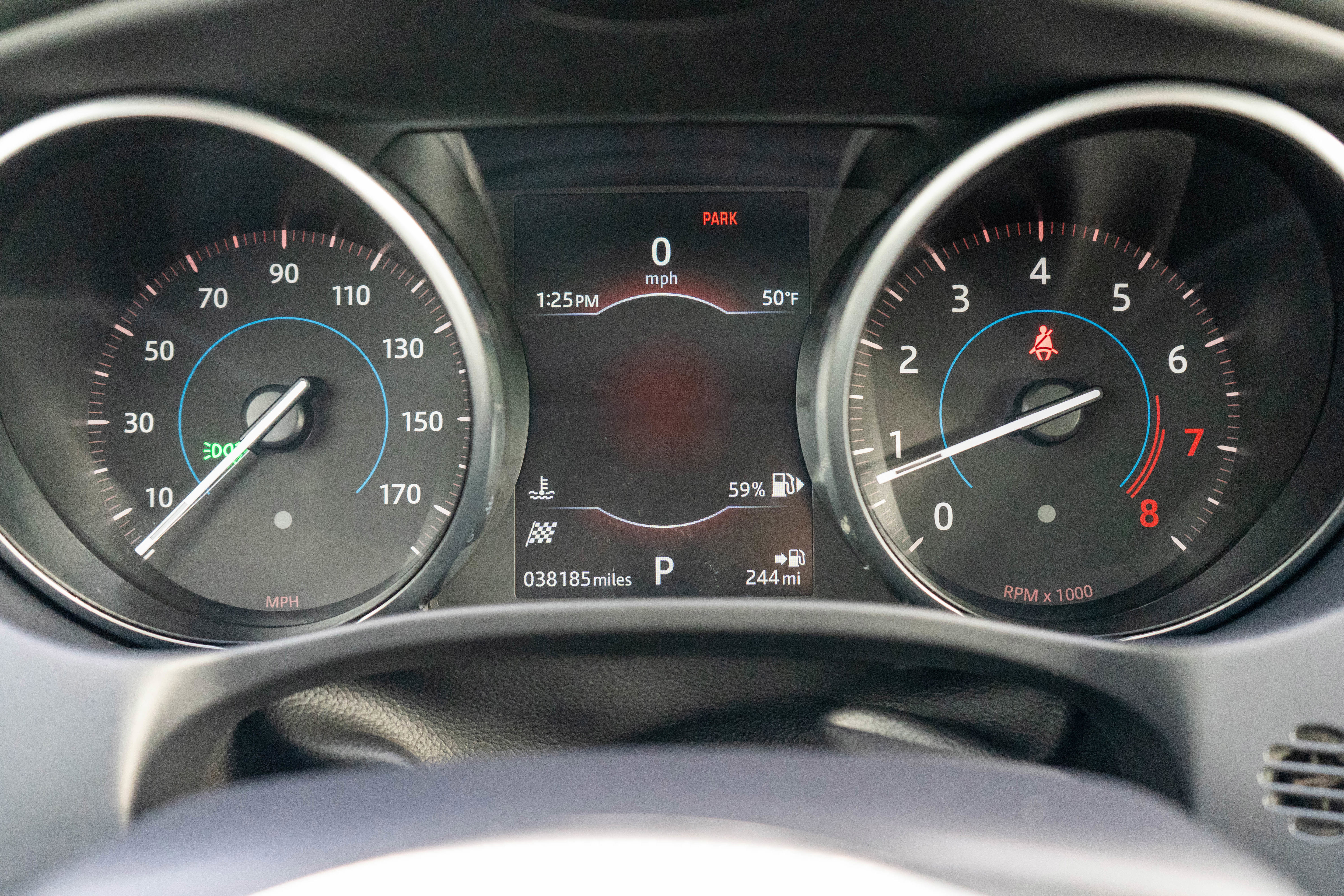 Used 2018 Jaguar XE Prestige image 12