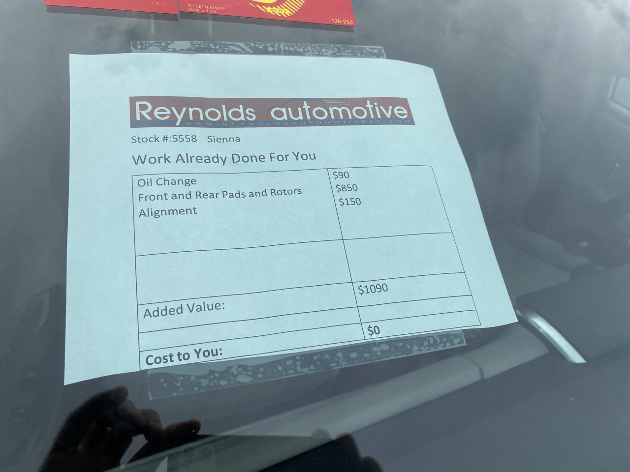 Used 2019 Toyota Sienna LE FWD image 3