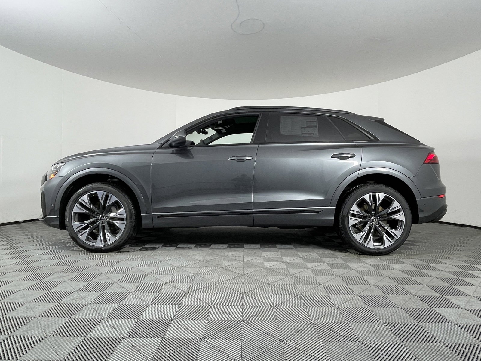 New 2025 Audi Q8 Premium Plus image 19