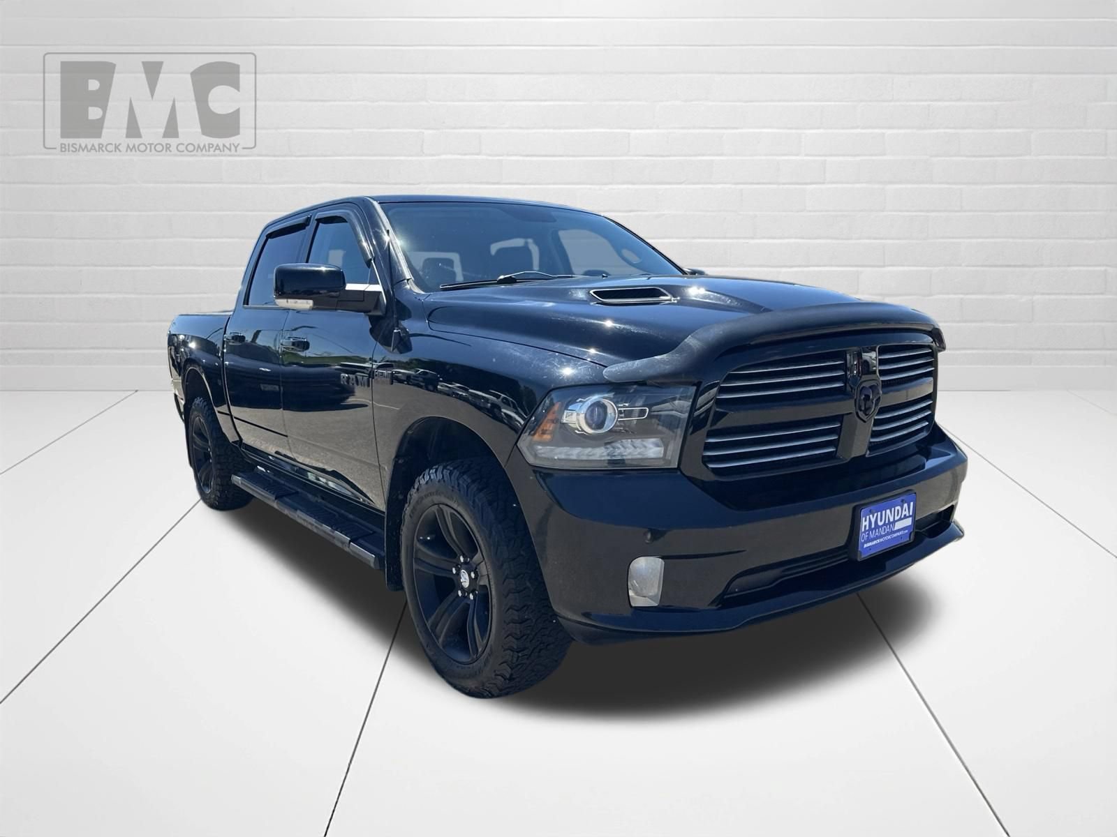 Used 2014 RAM 1500 Sport w/ Remote Start & Security Group AWD/4WD image 2
