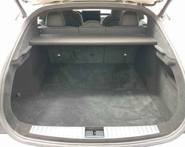 Used 2023 Tesla Model S image 17