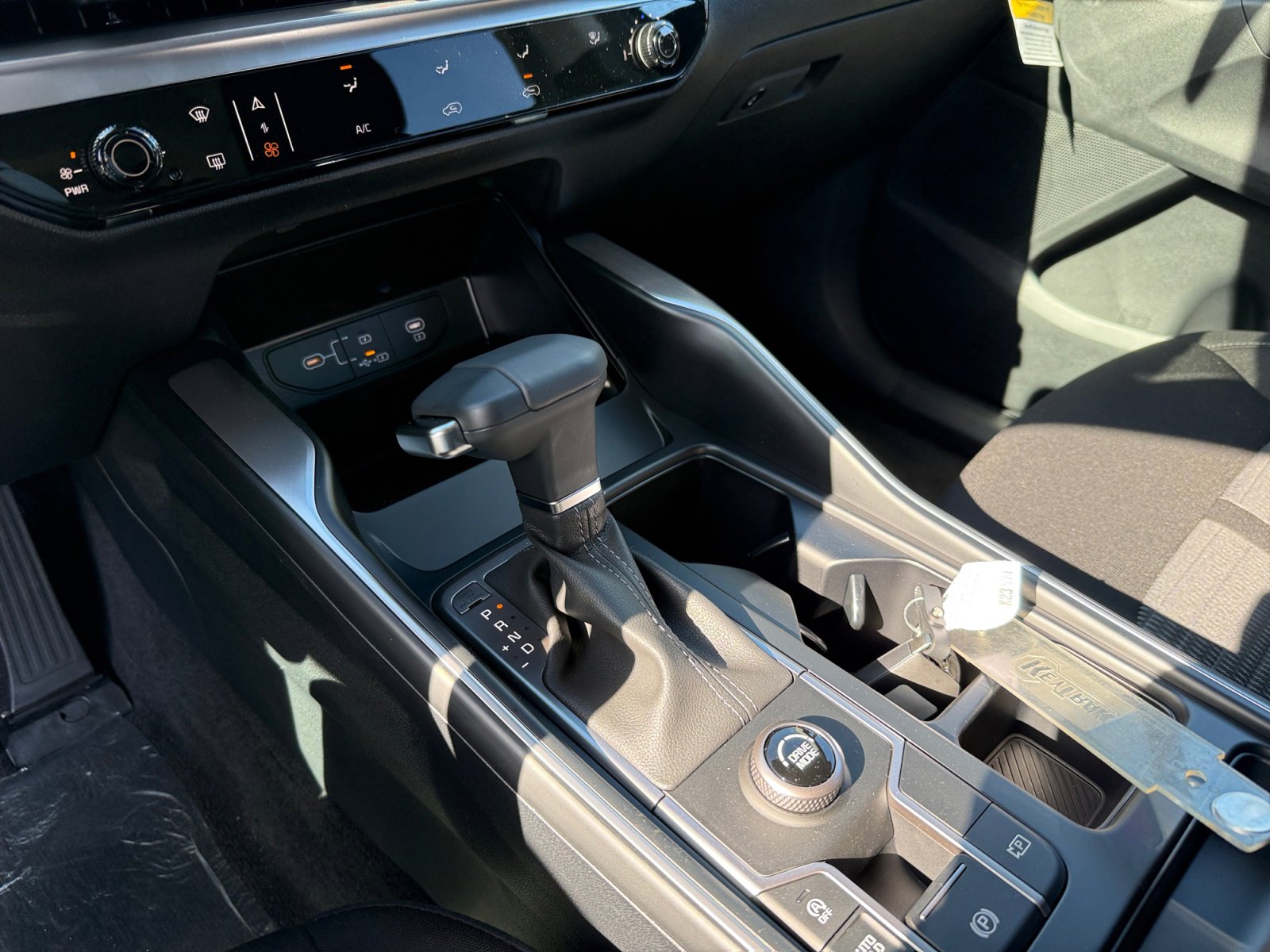 New 2026 Kia Sorento LX image 13