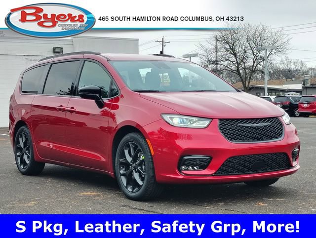 New 2026 Chrysler Pacifica Select w/ S Appearance Package