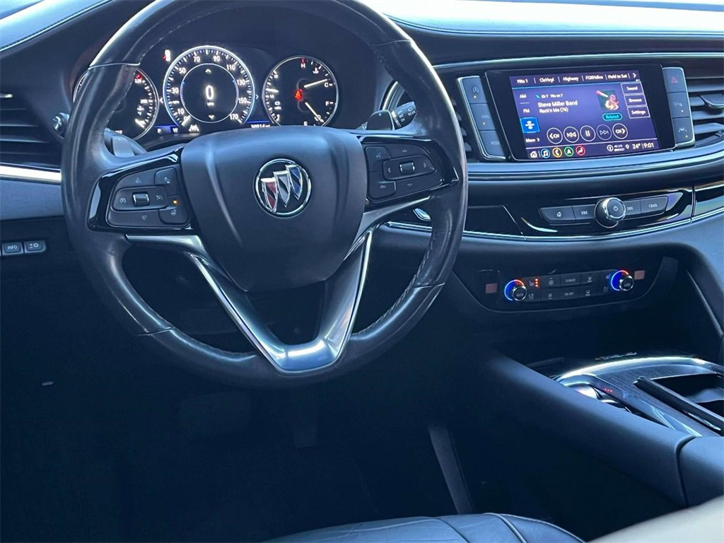 Used 2023 Buick Enclave Avenir w/ Avenir Technology Package image 12