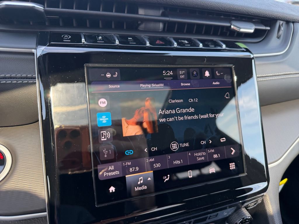 New 2026 Jeep Grand Cherokee Laredo image 19