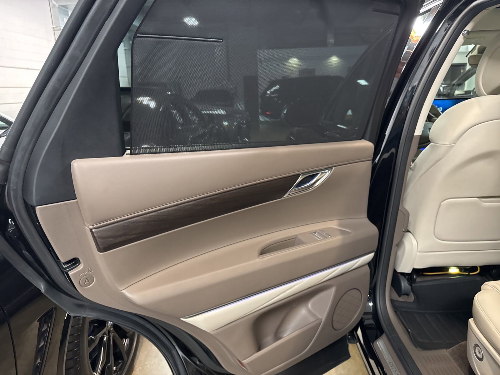 Used 2024 Genesis GV80 3.5T image 15