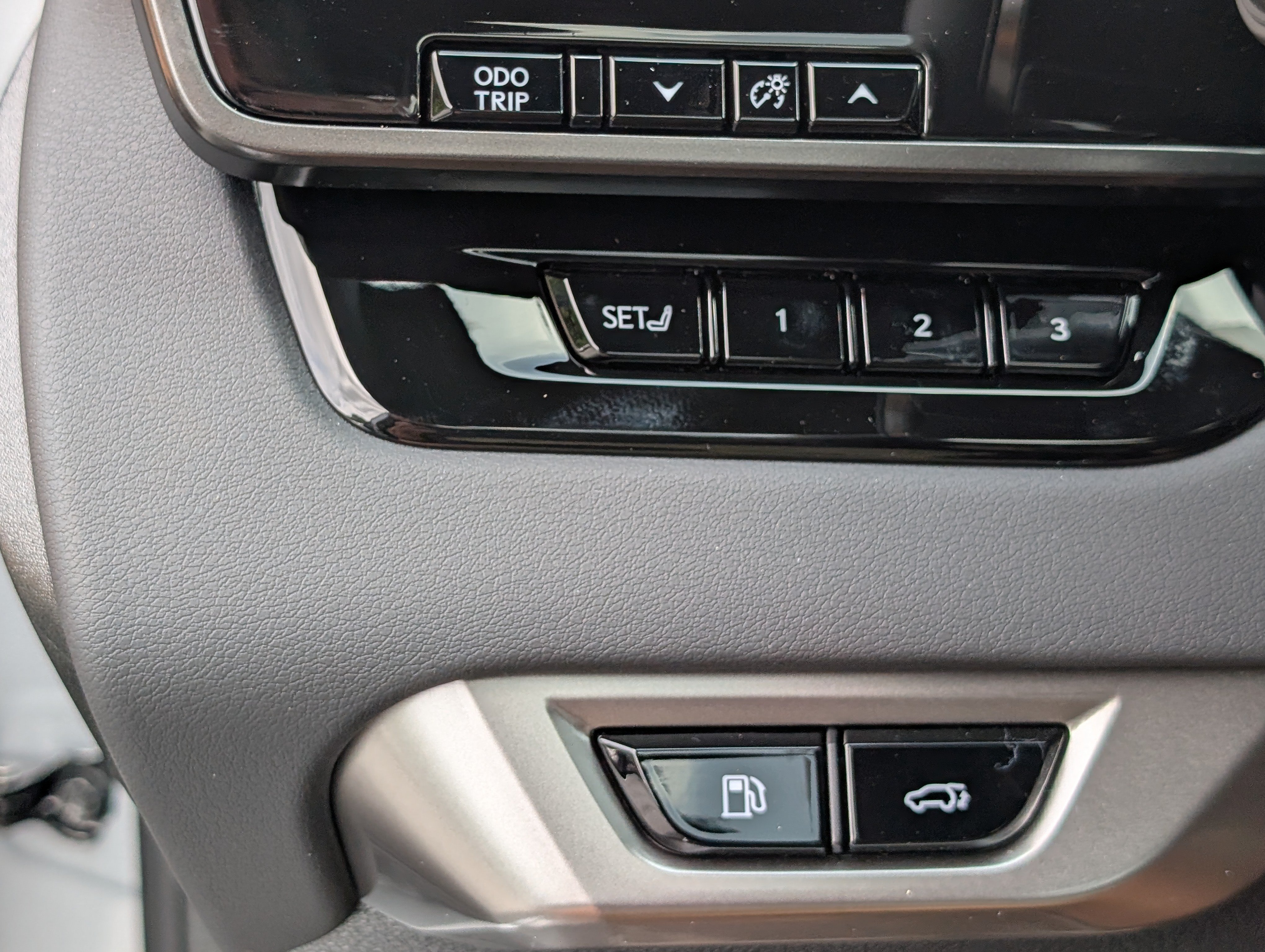 New 2026 Lexus RX 350 AWD/4WD image 18