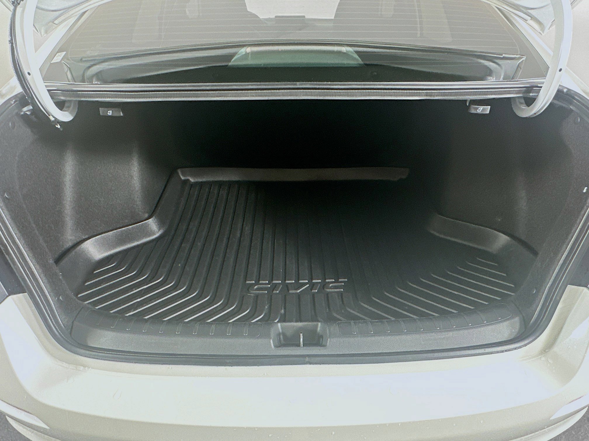Used 2025 Honda Civic Sport image 28