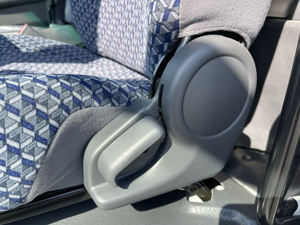 New 2024 Chevrolet Low Cab Forward 5500XG image 8