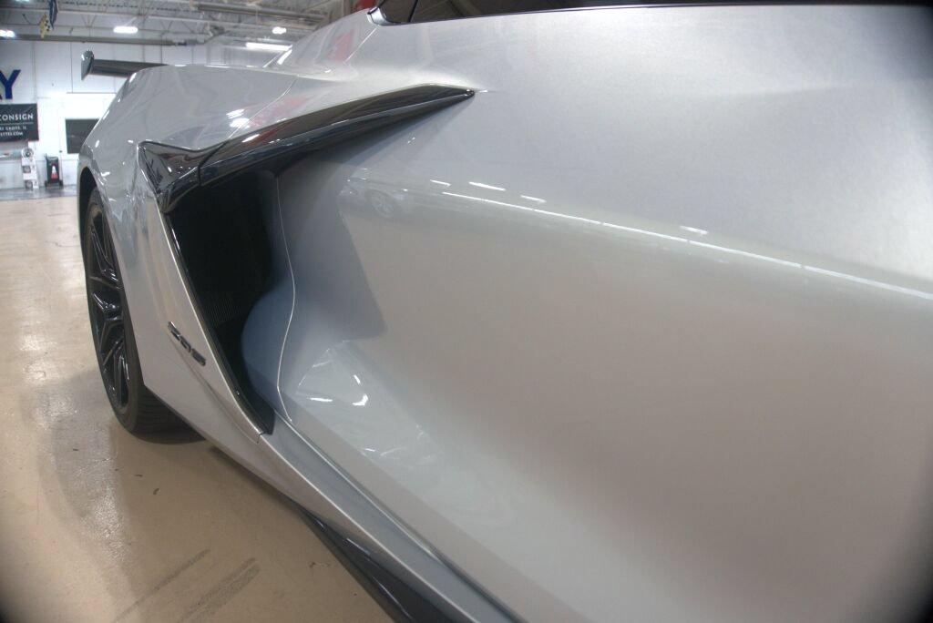 Used 2024 Chevrolet Corvette Z06 w/ Battery Protection Package RWD image 28