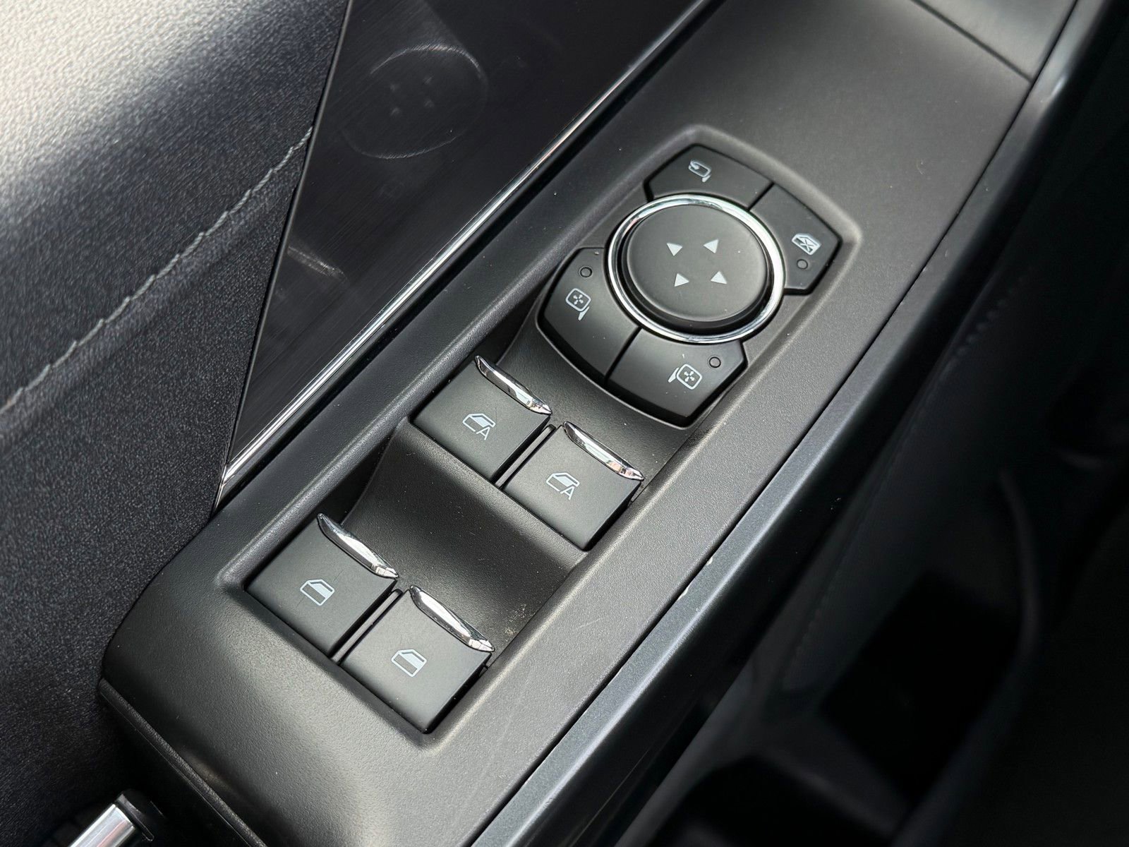 Used 2021 Ford F150 Raptor w/ Torsen Package image 25