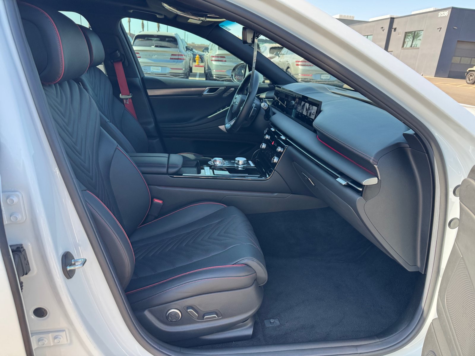Used 2025 Genesis G80 3.5T Sport AWD/4WD image 19