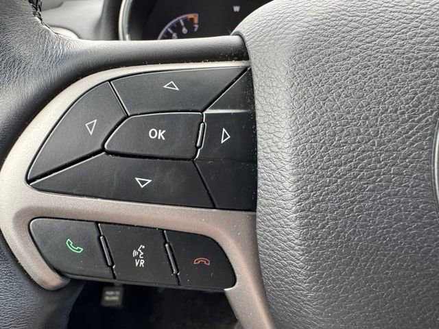 Used 2019 Jeep Grand Cherokee Limited image 26