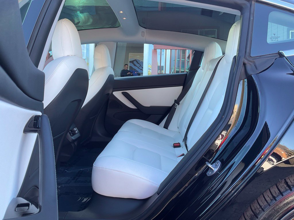 Used 2020 Tesla Model 3 Performance AWD/4WD image 8
