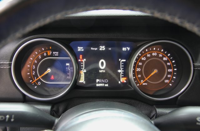 Used 2018 Jeep Wrangler Unlimited Sahara AWD/4WD image 22