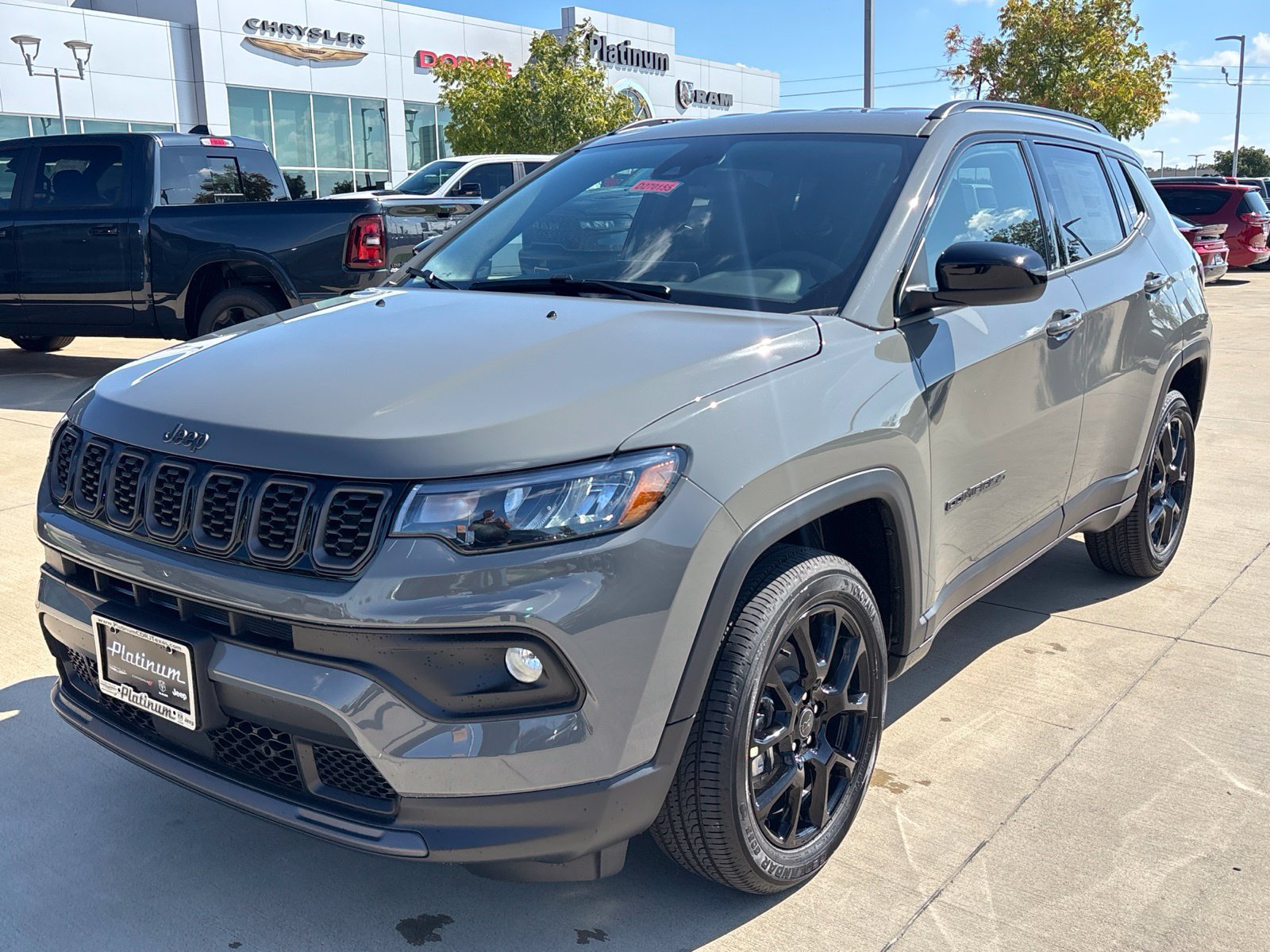 New 2027 Jeep Compass Latitude AWD/4WD image 9