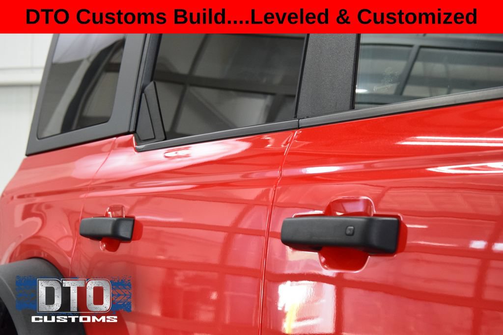 Used 2023 Ford Bronco Wildtrak AWD/4WD image 16