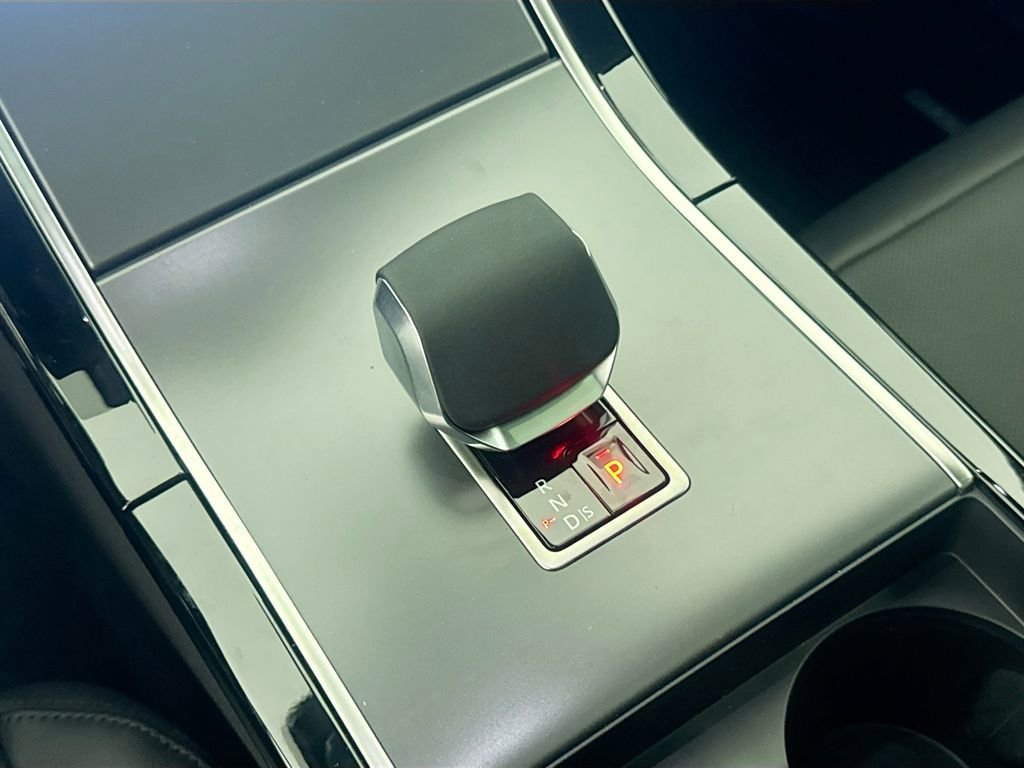 New 2026 Land Rover Range Rover Velar S image 16