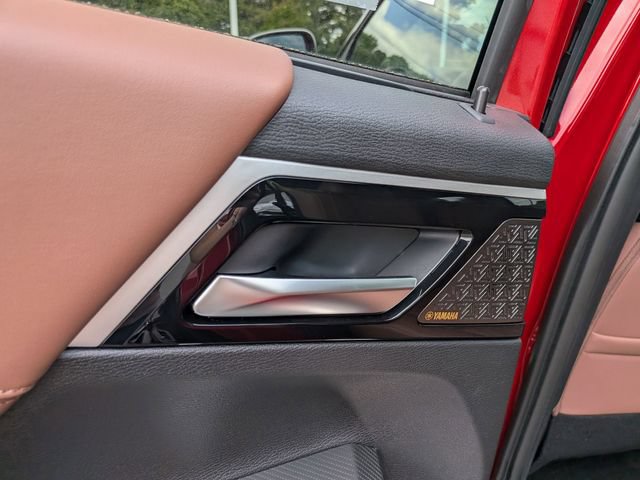 New 2026 Mitsubishi Outlander SEL FWD image 26