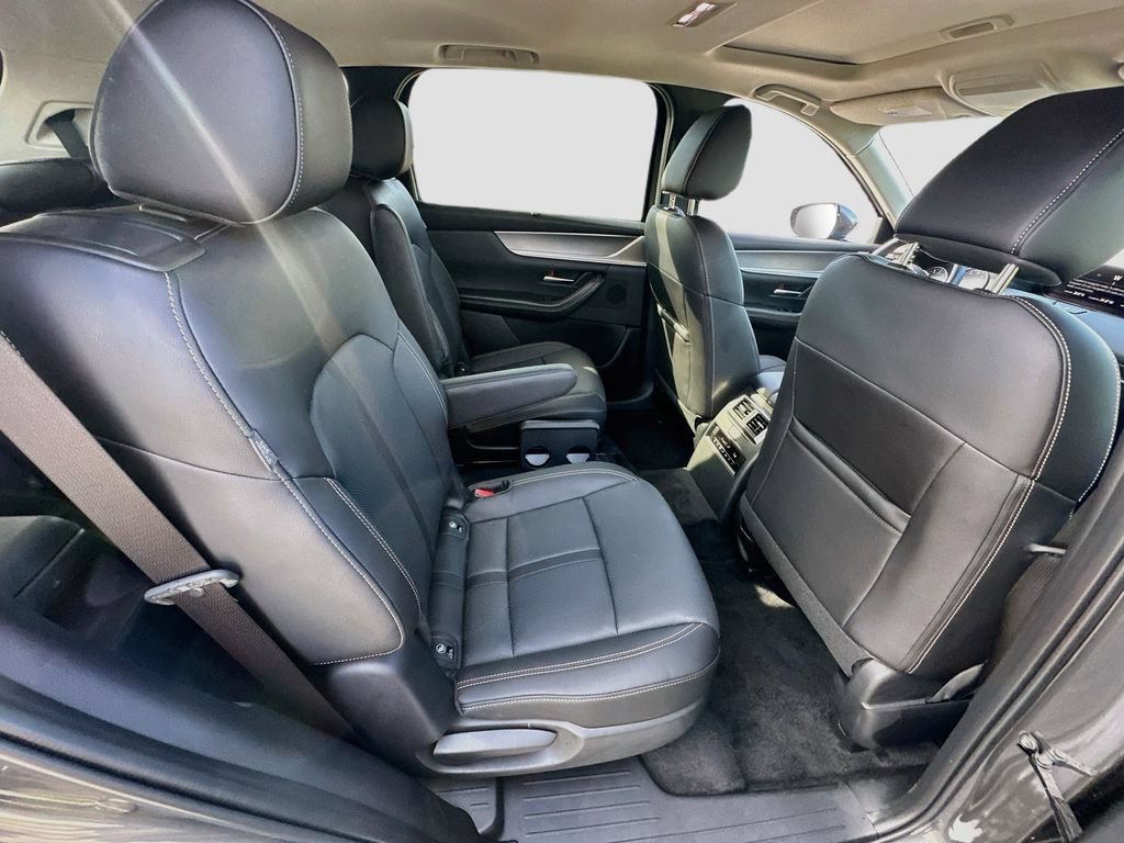 Used 2024 MAZDA CX-90 3.3 Turbo w/ Preferred Plus AWD/4WD image 25