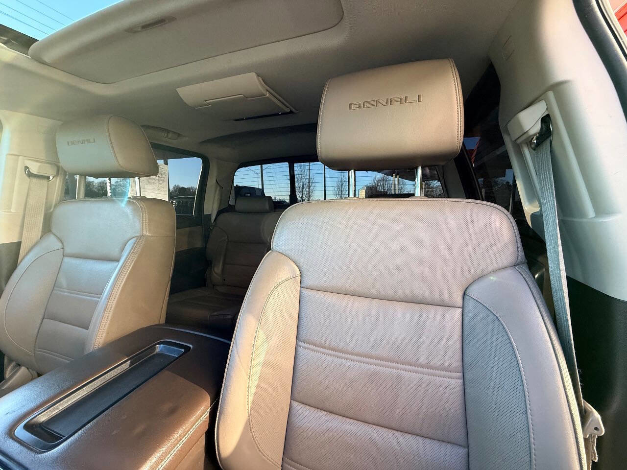 Used 2015 GMC Sierra 2500 Denali w/ Duramax Plus Package image 30