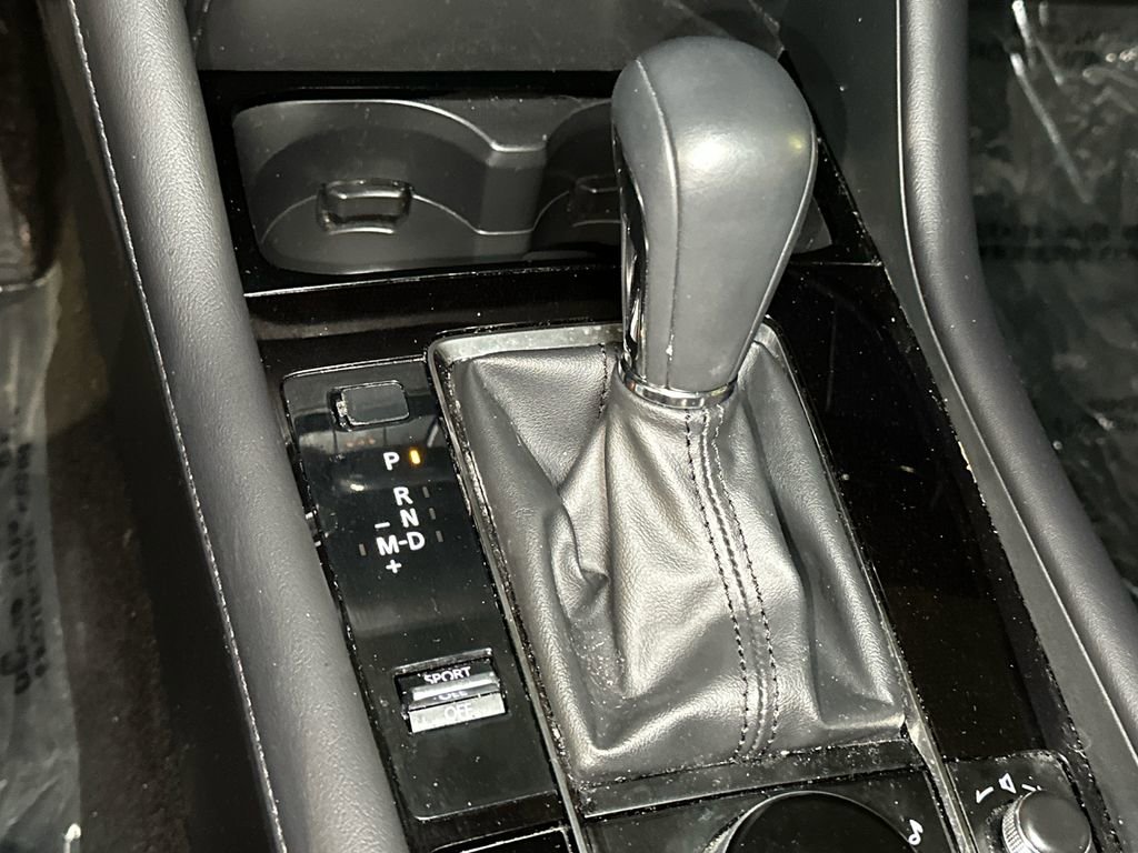 Used 2025 MAZDA MAZDA3 s image 24