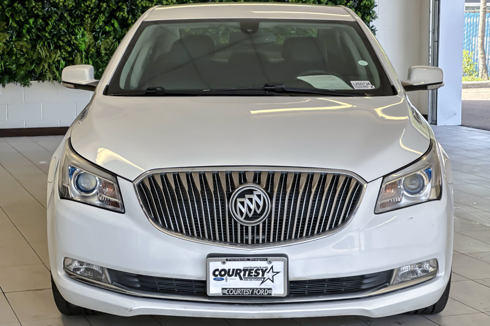 Used 2016 Buick LaCrosse Leather FWD image 9