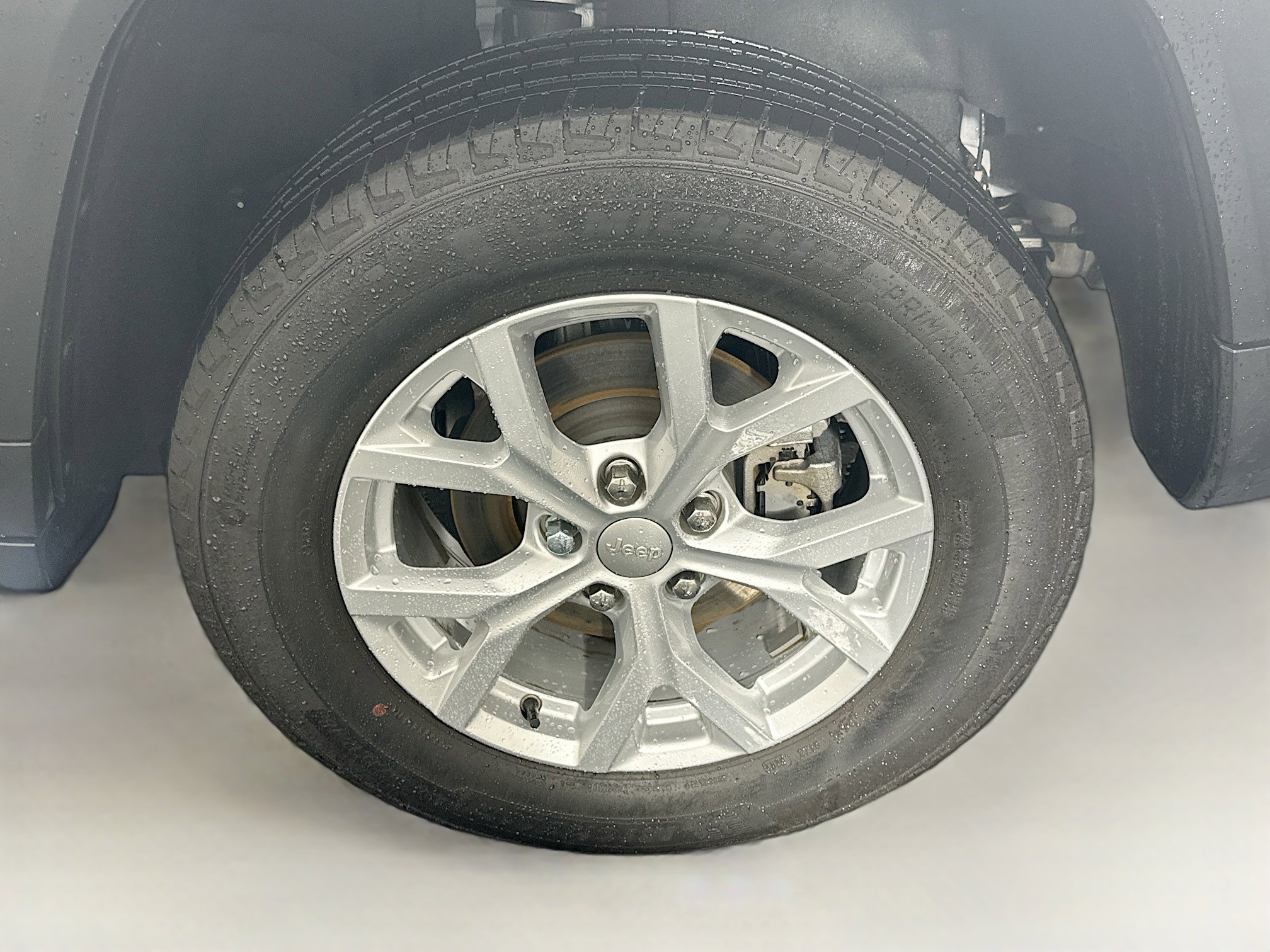 Used 2023 Jeep Grand Cherokee Limited image 11