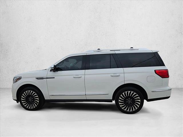 Used 2021 Lincoln Navigator Black Label w/ Cargo Convenience Package AWD/4WD image 8