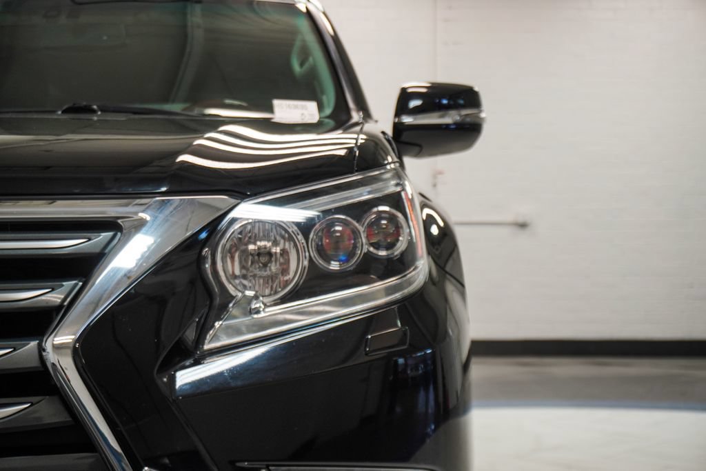 Used 2017 Lexus GX 460 Premium AWD/4WD image 39