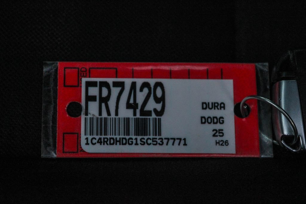 Used 2025 Dodge Durango GT RWD image 30