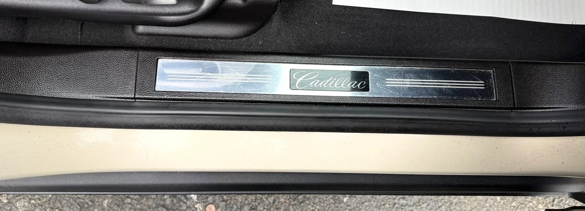 Used 2012 Cadillac SRX Luxury AWD/4WD image 42