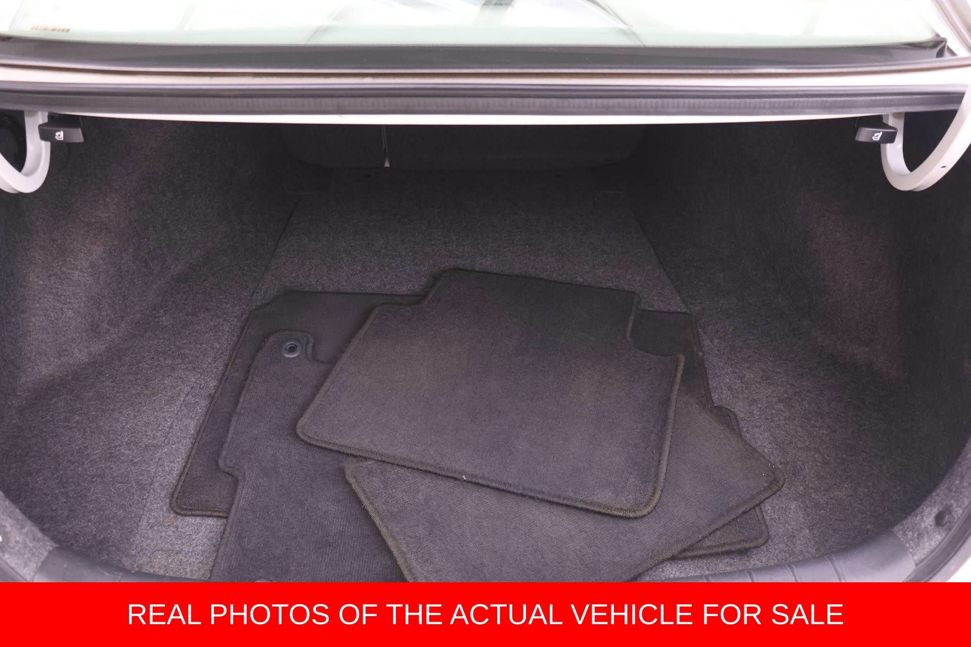 Used 2016 Honda Accord EX-L image 14
