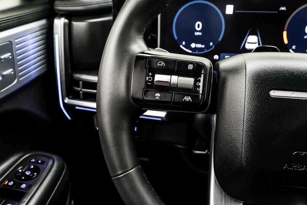 Used 2024 Hyundai Santa Fe Limited image 34