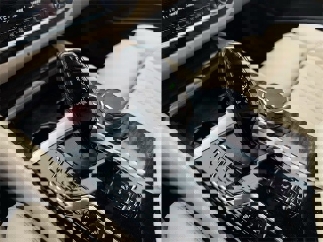 Used 2023 BMW 530e image 20