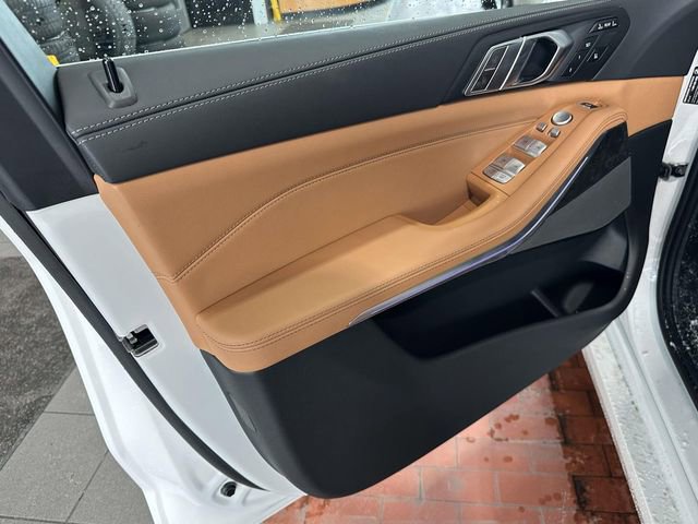 New 2026 BMW X7 xDrive40i image 13