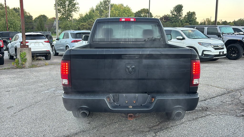 Used 2014 RAM 1500 Express RWD image 27