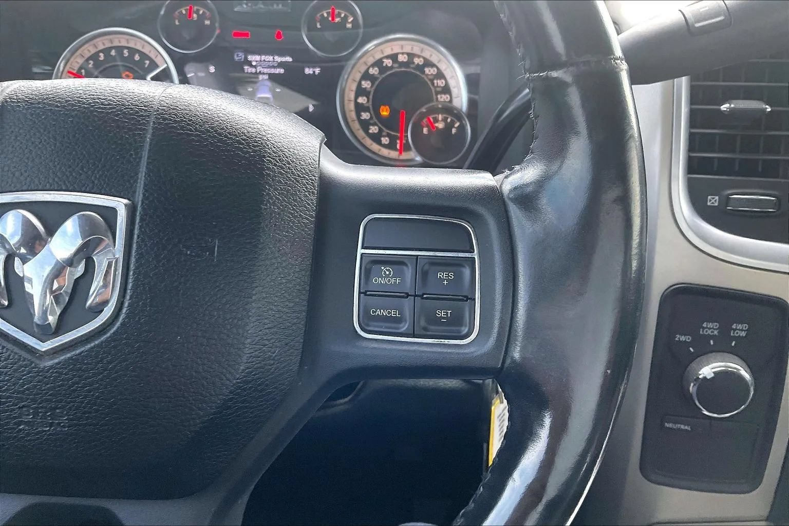Used 2015 RAM 2500 Big Horn AWD/4WD image 18