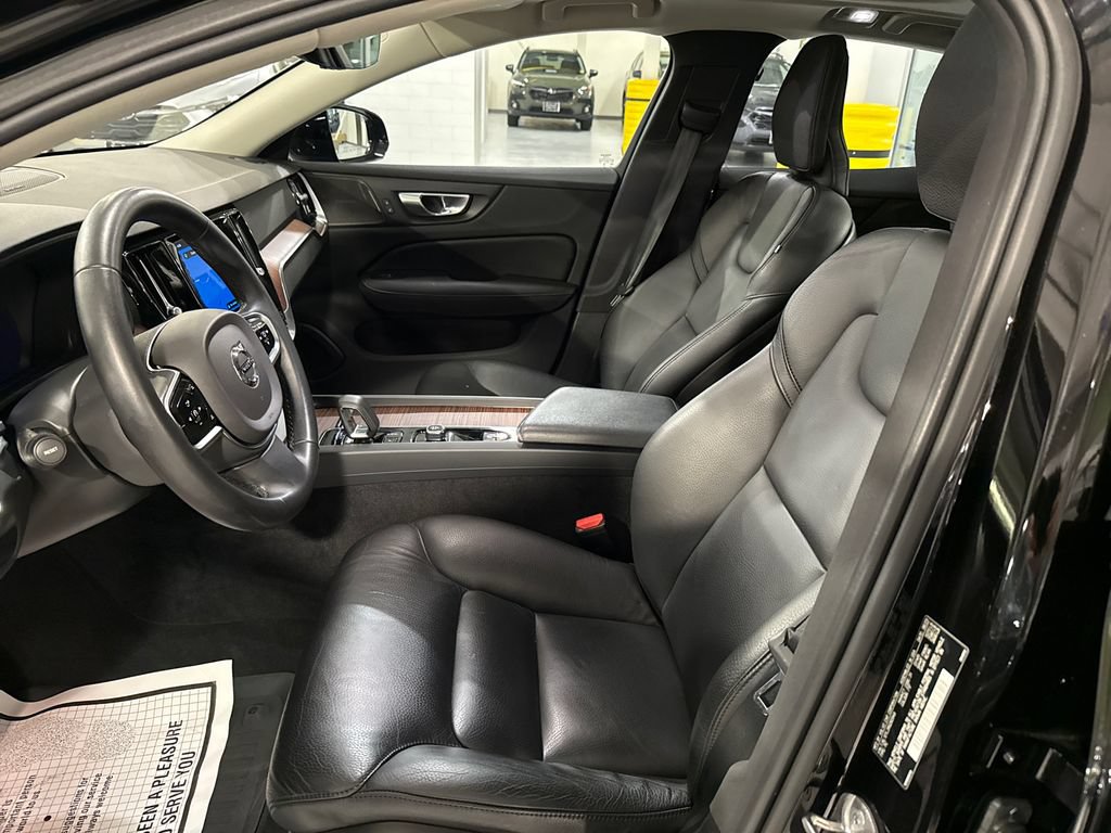 Used 2024 Volvo S60 B5 Plus AWD/4WD image 10