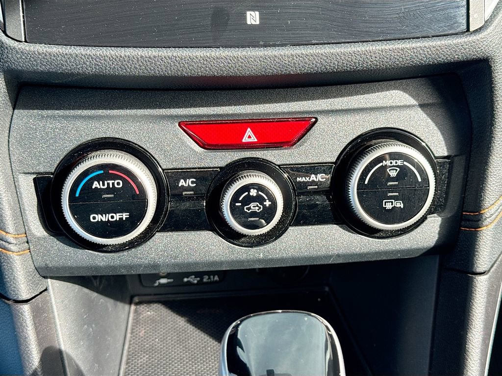 Used 2023 Subaru Crosstrek 2.5i Limited w/ Moonroof Package image 15