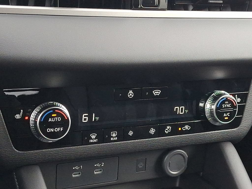New 2026 Mitsubishi Outlander SE AWD/4WD image 8