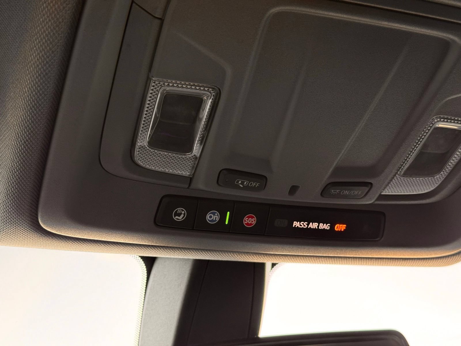 Used 2019 Chevrolet Silverado 1500 LT w/ All-Star Edition AWD/4WD image 44