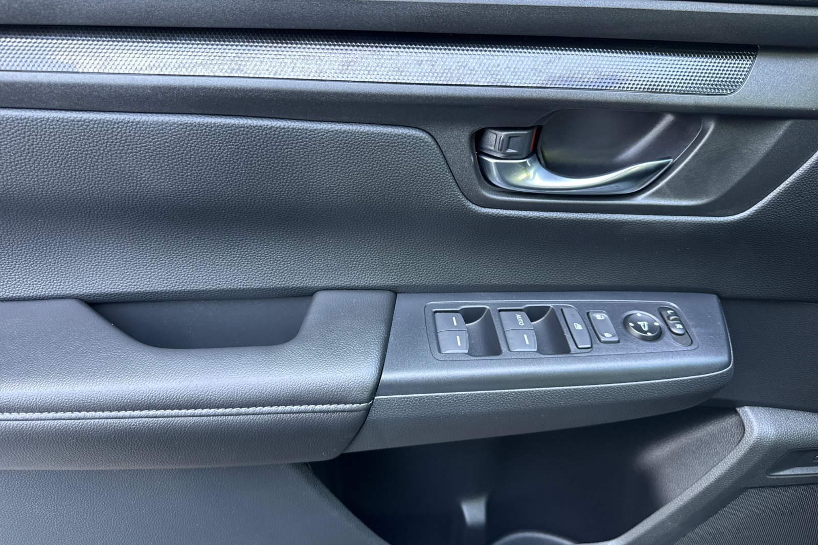 New 2026 Honda CR-V LX image 11