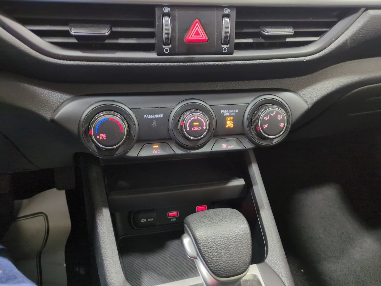 Certified 2024 Kia Forte LXS FWD image 21
