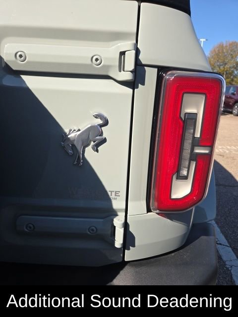 Used 2023 Ford Bronco Outer Banks image 24