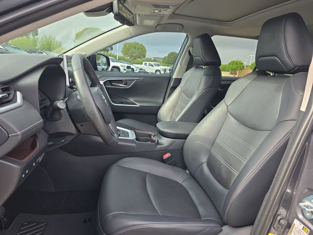 Used 2019 Toyota RAV4 Limited w/ Limited Grade Weather Package image 15