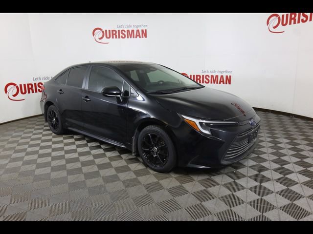 Used 2025 Toyota Corolla LE image 20