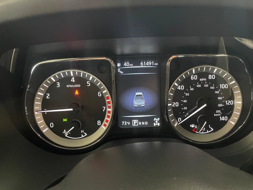 Used 2017 Nissan Titan SV AWD/4WD image 28