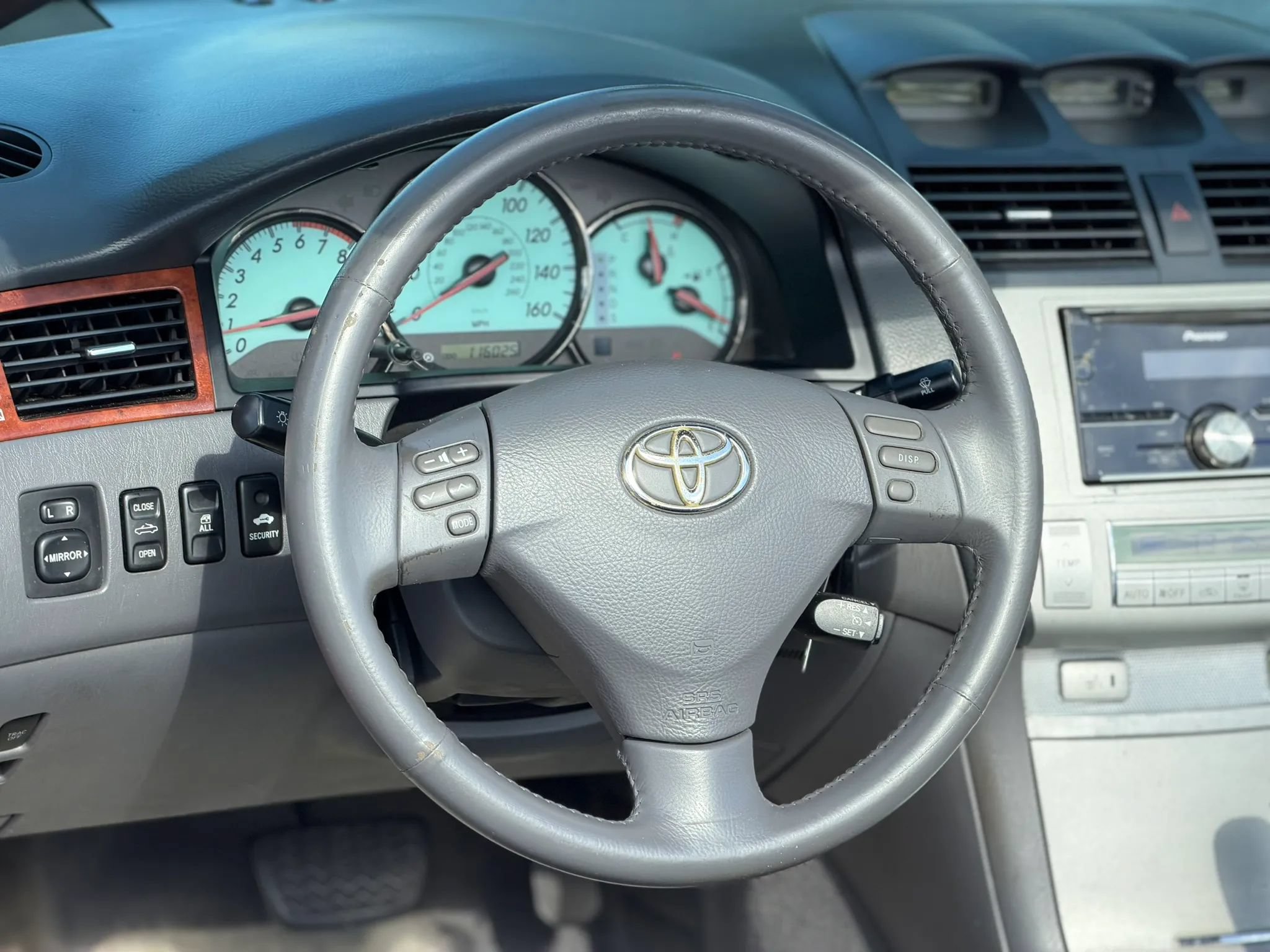 Used 2006 Toyota Solara SLE FWD image 11